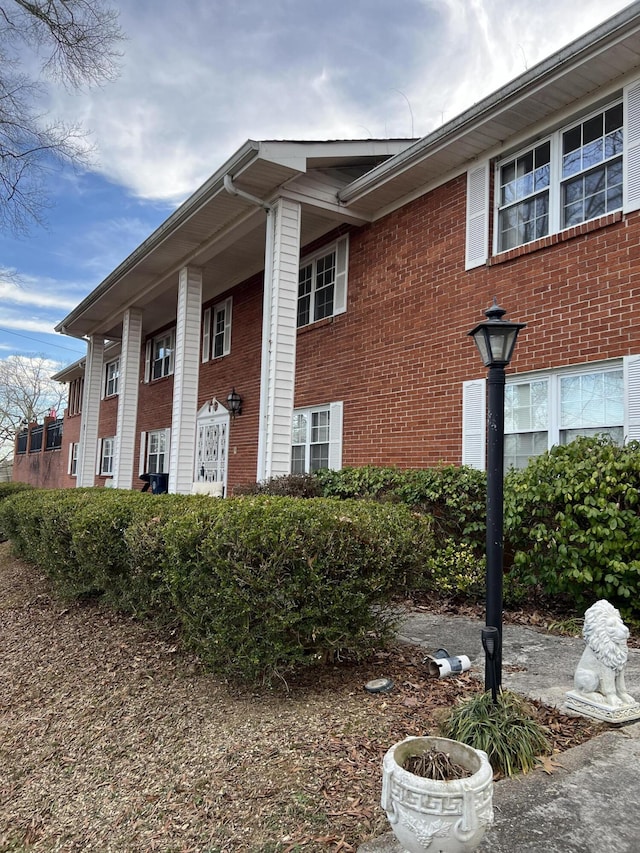3415 Bennett Rd, Chattanooga, TN 37412 - view of side of property featuring brick siding