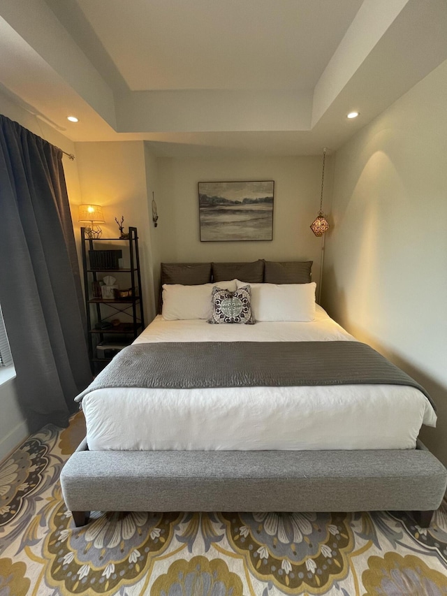 4 Cherokee Blvd Unit 306, Chattanooga, TN 37405 - bedroom featuring recessed lighting and a tray ceiling