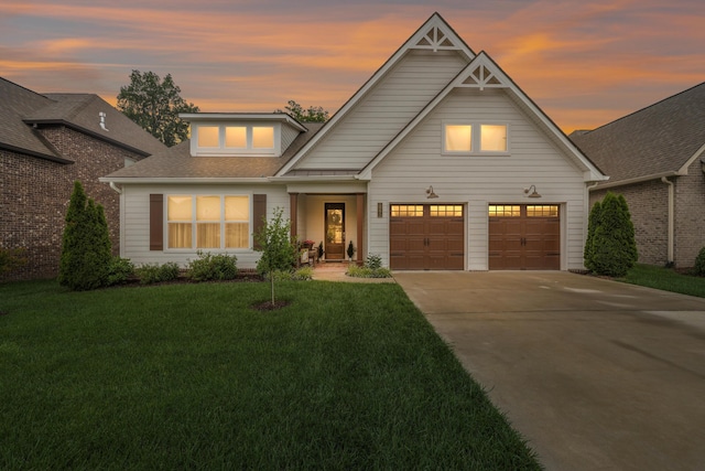 1590 Buttonwood Unit 20, Chattanooga, TN 37421 - view of front of property with a front yard, driveway, and roof with shingles