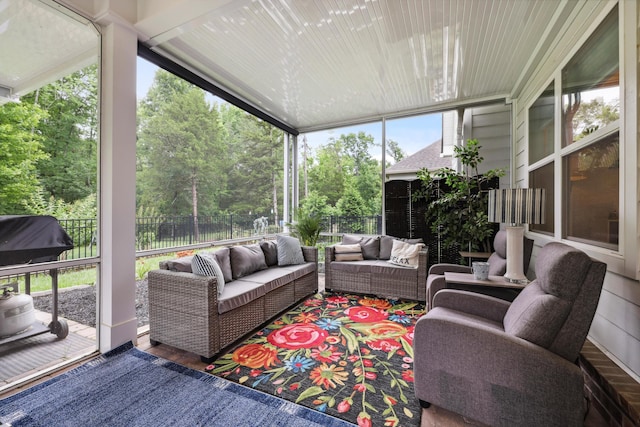 1590 Buttonwood Unit 20, Chattanooga, TN 37421 - sunroom / solarium with an outdoor hangout area
