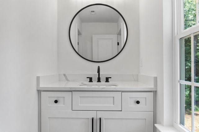 3563 Knollwood Hill Dr, Chattanooga, TN 37415 - bathroom featuring vanity