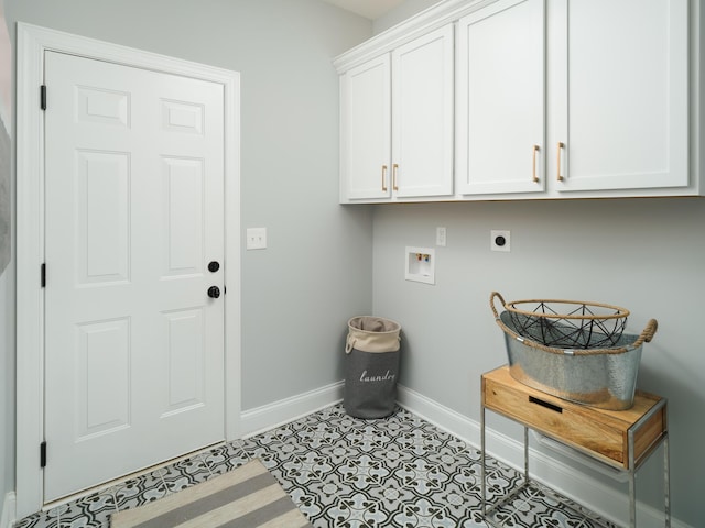 8868 Knolling Loop Unit 36, Ooltewah, TN 37363 - laundry room featuring electric dryer hookup, baseboards, cabinet space, and washer hookup
