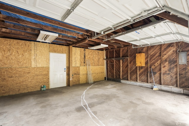 1331 Phils Dr, Chattanooga, TN 37421 - view of garage