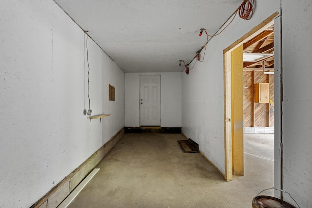 1331 Phils Dr, Chattanooga, TN 37421 - hall featuring concrete flooring