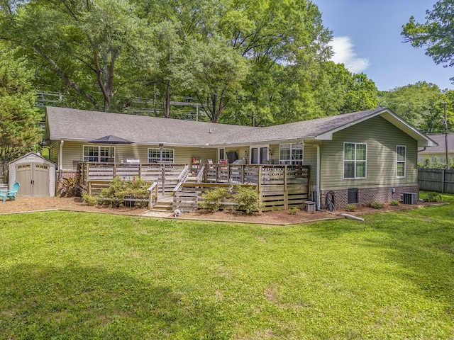 201 N Tibbs Rd, Dalton, GA 30720 - view of front of house with a deck and roof with shingles