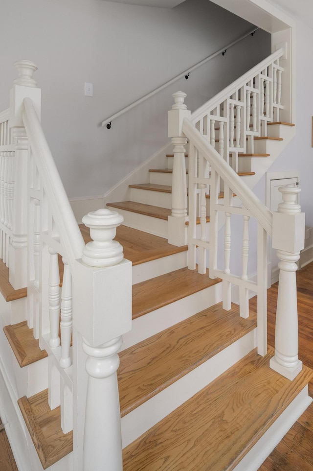 1501 Chamberlain Ave, Chattanooga, TN 37404 - stairway with wood finished floors