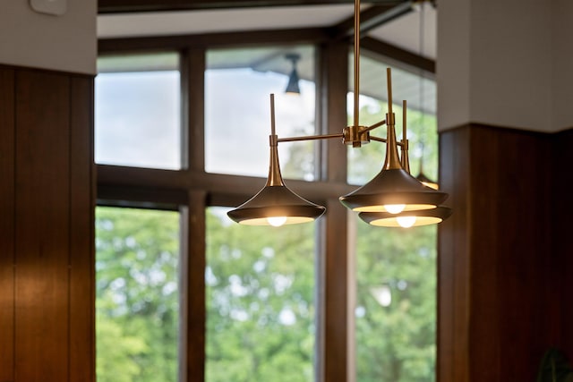 702 S Crest Rd, Chattanooga, TN 37404 - detailed view