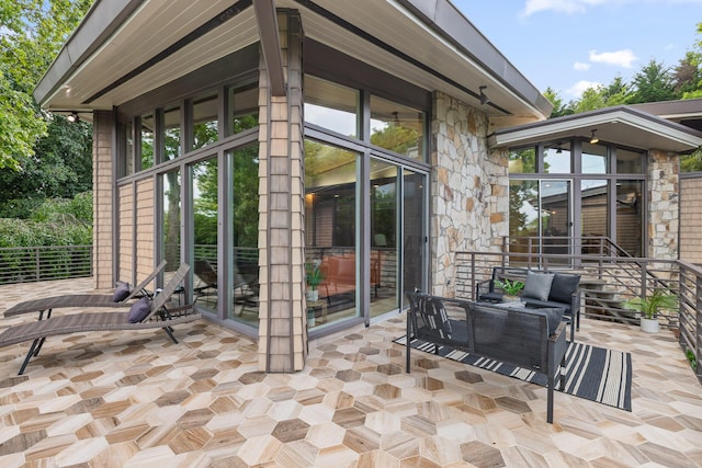 702 S Crest Rd, Chattanooga, TN 37404 - view of patio / terrace