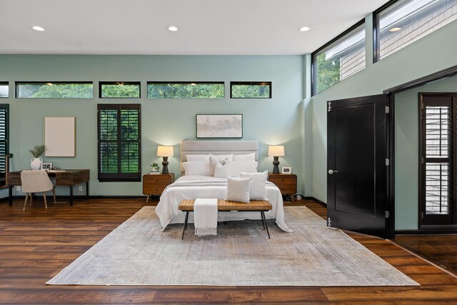 702 S Crest Rd, Chattanooga, TN 37404 - bedroom featuring recessed lighting and wood finished floors