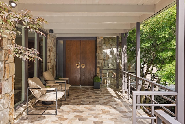 702 S Crest Rd, Chattanooga, TN 37404 - doorway to property featuring stone siding