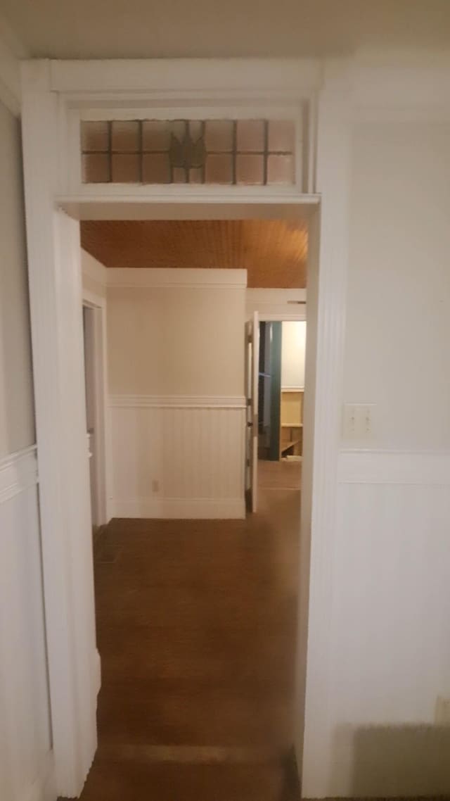 665 Scott Rd, Signal Mountain, TN 37377 - hall with wainscoting and wood finished floors