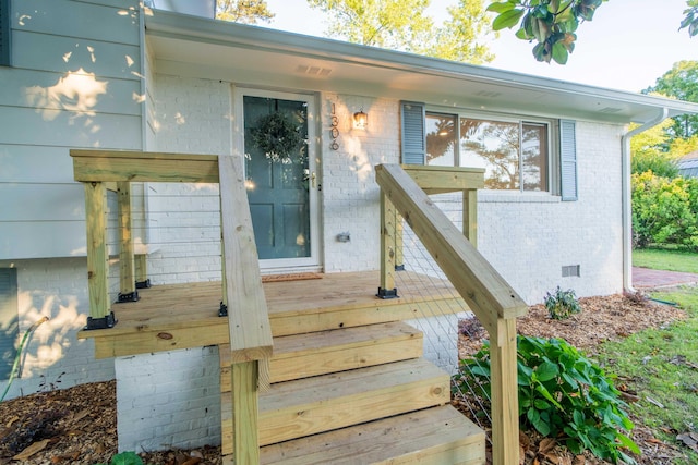1306 Phyllis Ln, Chattanooga, TN 37421 - entrance to property featuring crawl space and brick siding