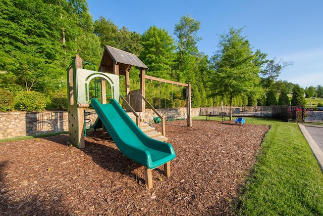 8650 Homecoming Dr, Chattanooga, TN 37421 - view of community jungle gym
