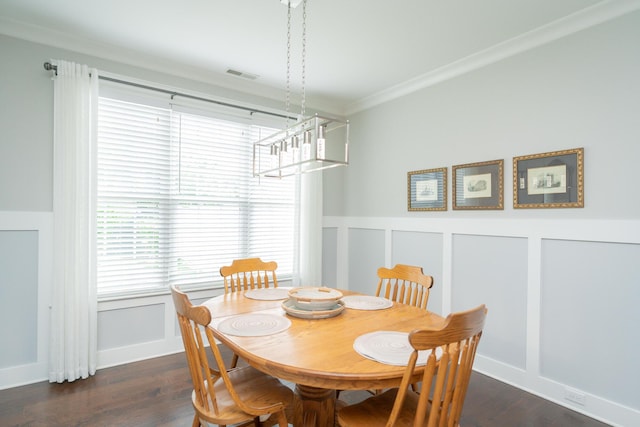 2062 Belleau Village Ln, Chattanooga, TN 37421 - dining area with a chandelier, crown molding, and dark wood-type flooring
