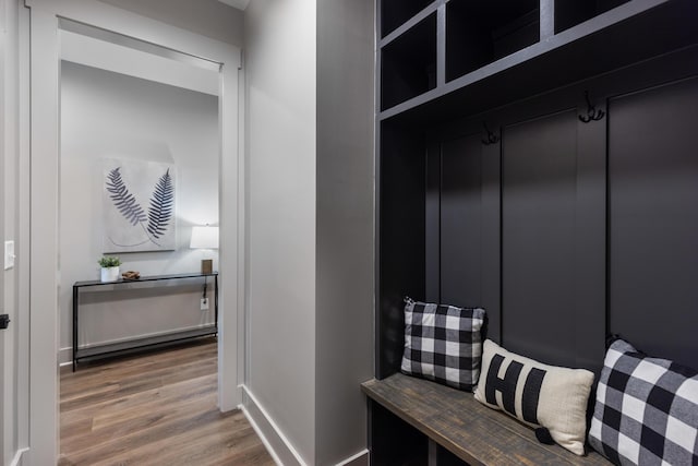 300 Dogwood Ln, Fort Oglethorpe, GA 30742 - mudroom featuring wood finished floors and baseboards