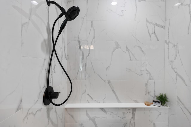 300 Dogwood Ln, Fort Oglethorpe, GA 30742 - detailed view of a marble finish shower