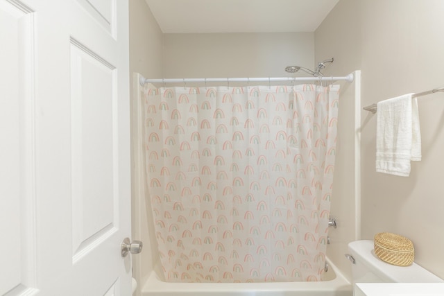 4907 Mccallie Ave, Apison, TN 37302 - full bathroom featuring toilet and shower / bath combination with curtain