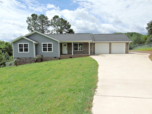 135 Joseph Daniel Ln, Jasper, TN 37347 - ranch-style house with crawl space, concrete driveway, an attached garage, and covered porch