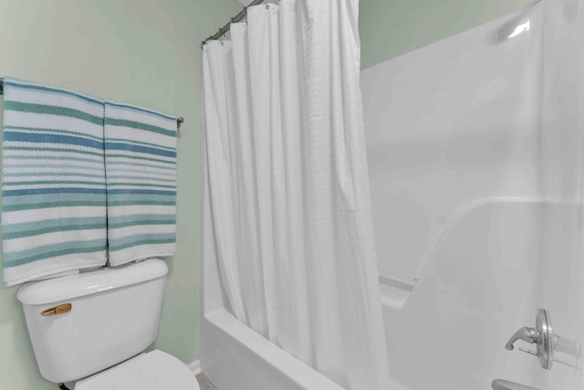 4155 Freewill Rd NW, Cleveland, TN 37312 - full bath featuring toilet and shower / tub combo with curtain