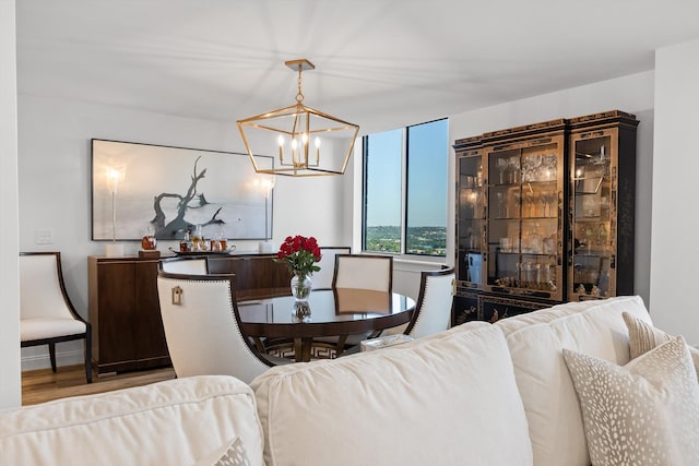 1131 Stringers Ridge Rd Unit 12E, Chattanooga, TN 37405 - dining space with a chandelier and wood finished floors