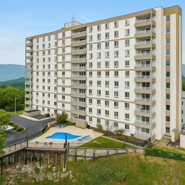 1131 Stringers Ridge Rd Unit 12E, Chattanooga, TN 37405 - view of apartment building / complex