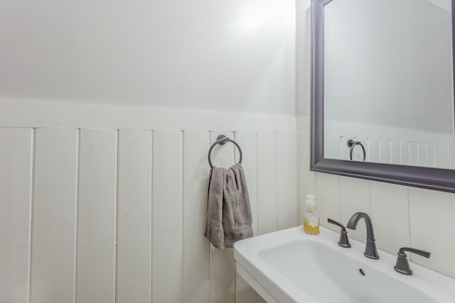 8870 Silver Maple Dr, Ooltewah, TN 37363 - bathroom with a sink