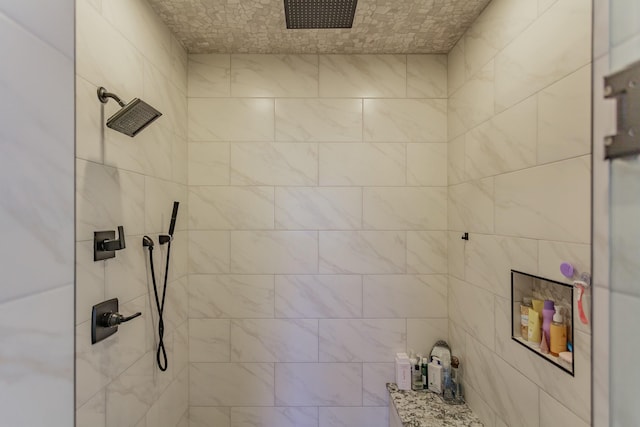8870 Silver Maple Dr, Ooltewah, TN 37363 - bathroom with tiled shower