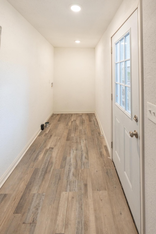 1231 Gadd Rd, Hixson, TN 37343 - unfurnished room featuring light wood-style flooring, baseboards, and recessed lighting