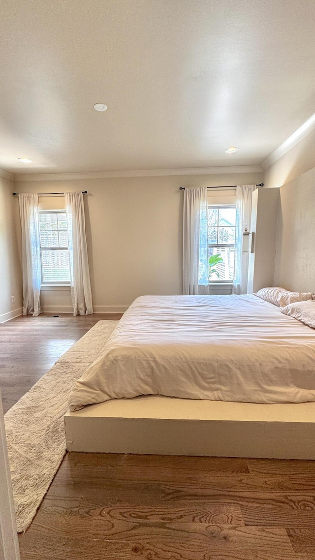2617 Wendell Way, Chattanooga, TN 37421 - bedroom with wood finished floors, crown molding, and recessed lighting