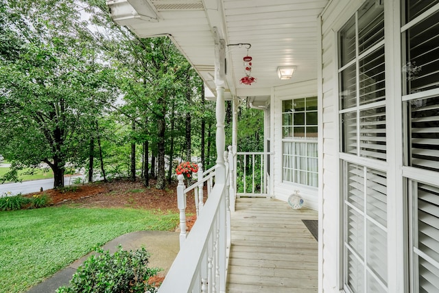103 Paddle Wheel Ct, Cohutta, GA 30710 - view of wooden porch