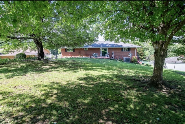 4022 Belvoir Pines Dr, Chattanooga, TN 37412 - view of yard
