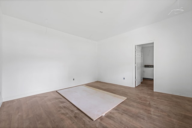 760 Keith Rd SE, Dalton, GA 30721 - unfurnished room featuring wood finished floors and baseboards