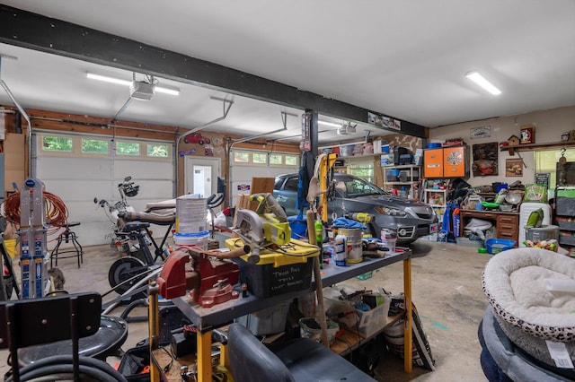 204 Chapman Ct, Lafayette, GA 30728 - garage featuring a garage door opener