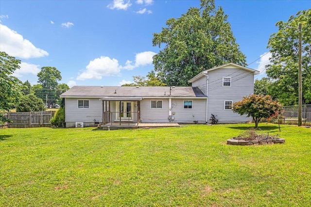 536 Sequatchie Ln, Sequatchie, TN 37374 - rear view of house with french doors