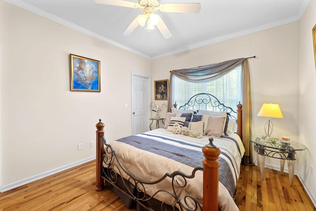 902 Cattails Dr, Ooltewah, TN 37363 - bedroom with light wood finished floors, crown molding, baseboards, and a ceiling fan