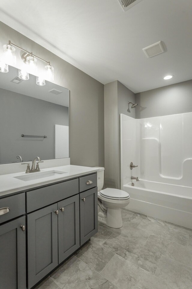 1811 Oakvale Dr, Chattanooga, TN 37421 - full bathroom featuring toilet, vanity, and bathing tub / shower combination