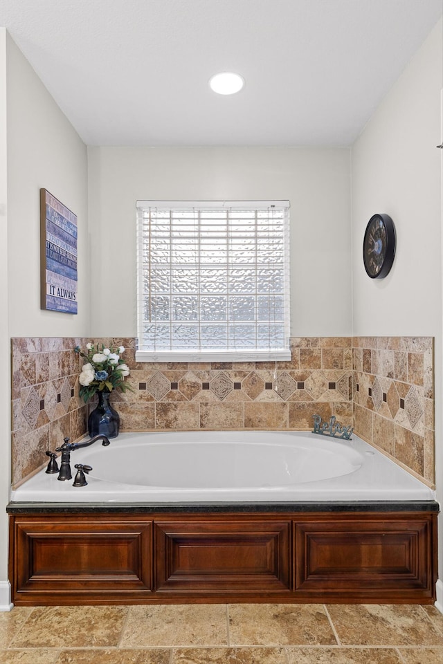 102 Water Mill Trce, Ringgold, GA 30736 - bathroom featuring a bath