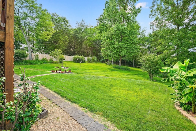 10807 Thatcher Crest Dr, Soddy Daisy, TN 37379 - view of yard featuring view of wooded area