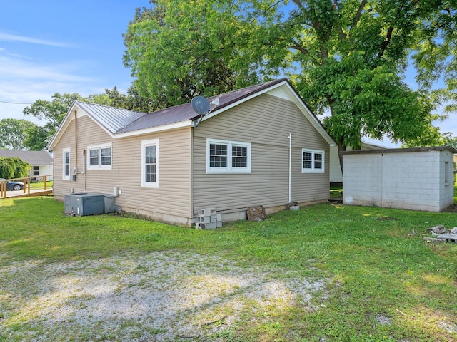 313 Tennessee Ave S, Cowan, TN 37318 - photo 23