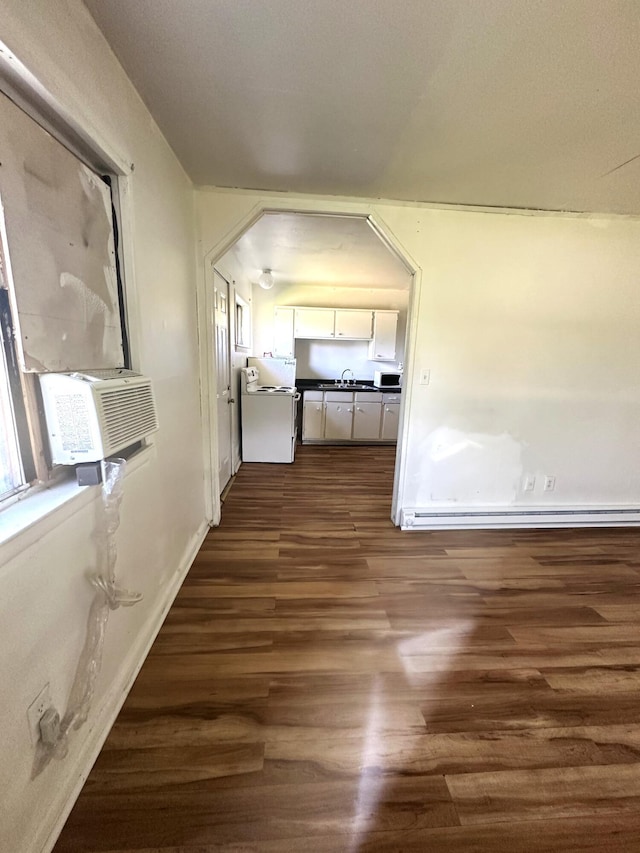 2011 Milne St, Chattanooga, TN 37406 - corridor with dark wood-style floors and washer / dryer