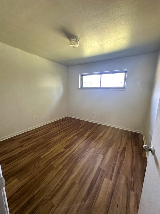 2011 Milne St, Chattanooga, TN 37406 - spare room featuring dark wood-style floors