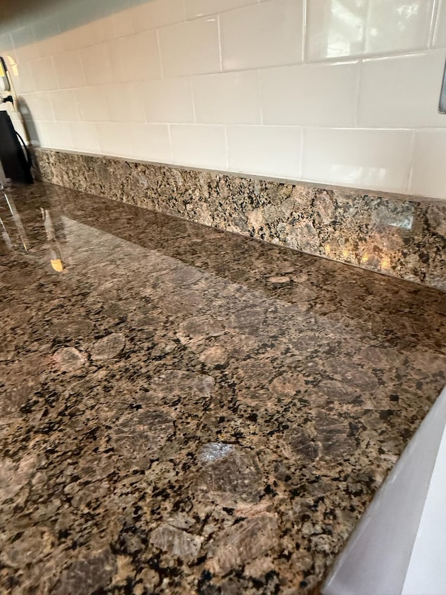 4509 Dumac Rd, Chattanooga, TN 37416 - kitchen view of tasteful backsplash