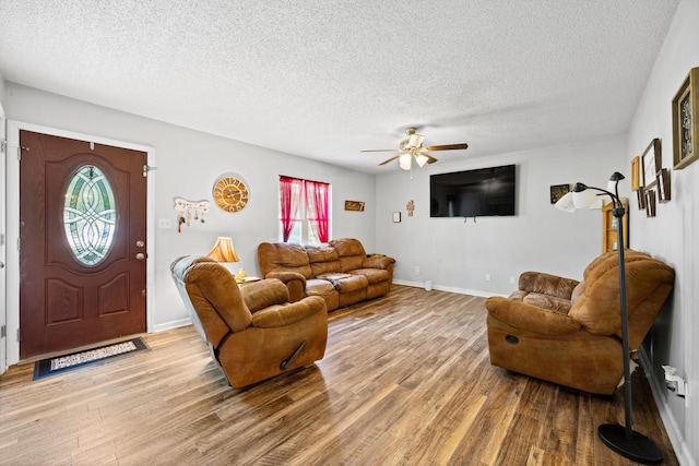13798 Tanoka Ct, Soddy Daisy, TN 37379 - photo 2