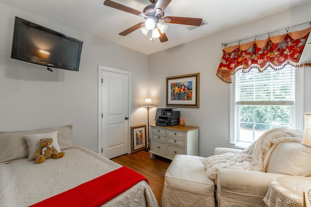 2311 Waterhaven Dr, Chattanooga, TN 37406 - bedroom featuring wood finished floors and a ceiling fan