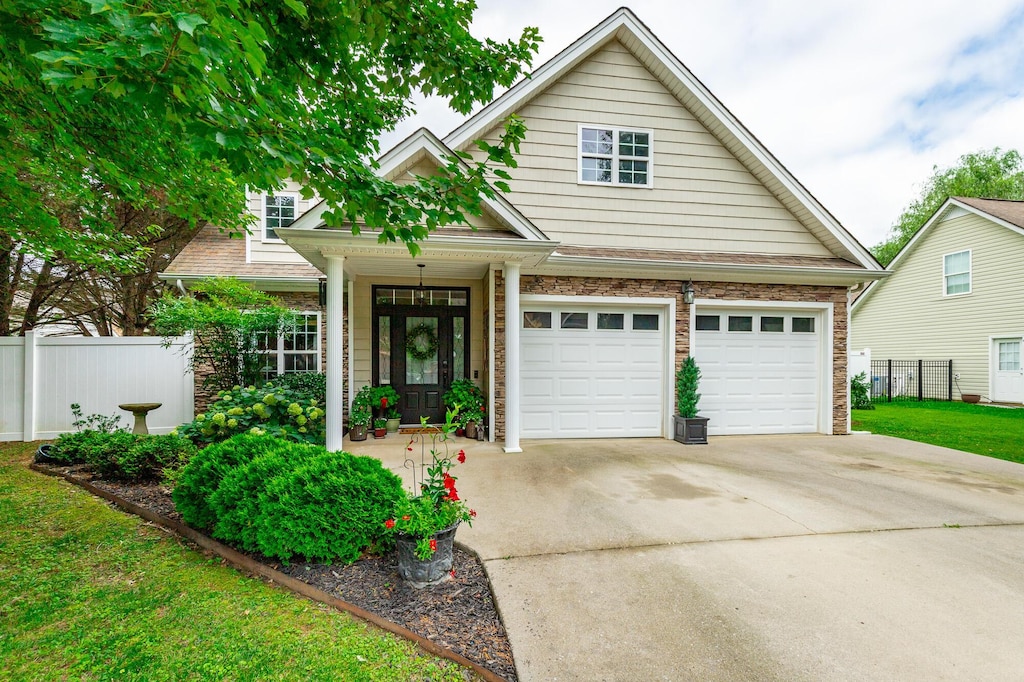 2311 Waterhaven Dr, Chattanooga, TN 37406 - photo 1