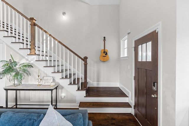410 Stringer St, Chattanooga, TN 37405 - foyer entrance with stairway, wood finished floors, a high ceiling, and baseboards