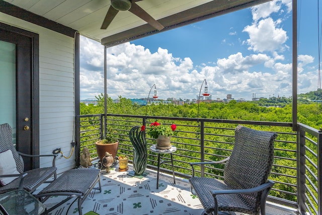 200 Manufacturers Rd Apt 507, Chattanooga, TN 37405 - balcony featuring ceiling fan