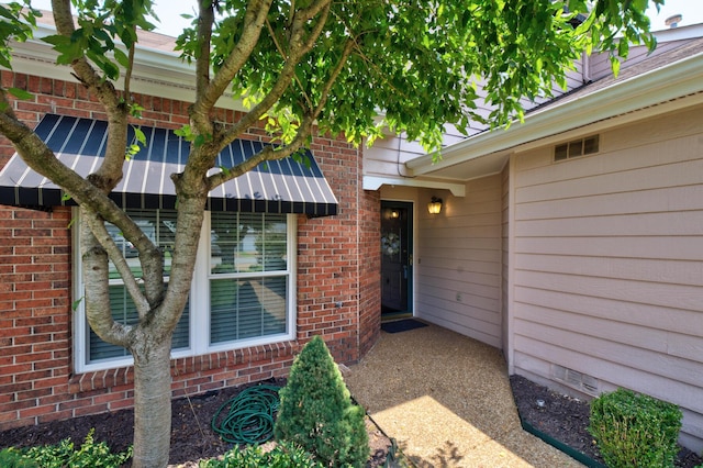 6590 Hickory Brook Rd, Chattanooga, TN 37421 - property entrance with brick siding