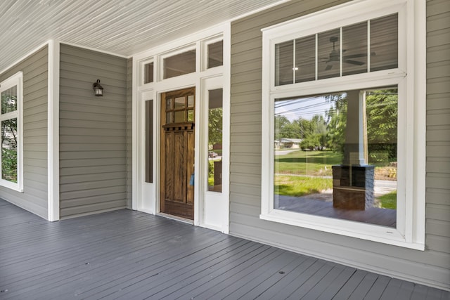 208 E Villanow St, Lafayette, GA 30728 - doorway to property with a porch