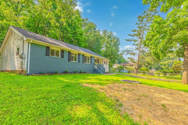 1806 Dallas Lake Rd, Soddy Daisy, TN 37379 - view of side of home with brick siding